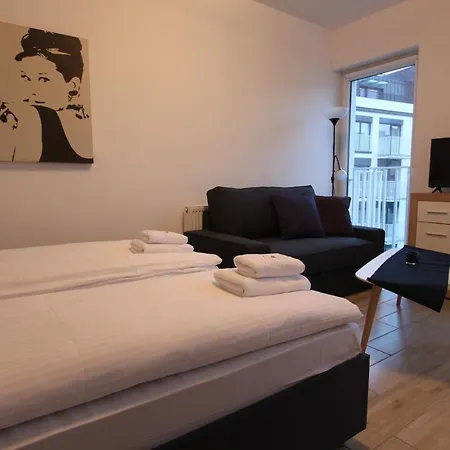 Zajezdnia Mtp Estate Center Apartment
