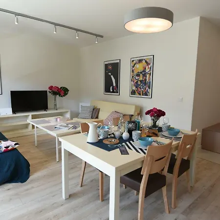 Zajezdnia Mtp Estate Center * Познань